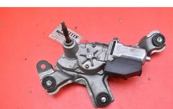 Toyota Avensis Verso Rear window wiper motor 85130-05060
