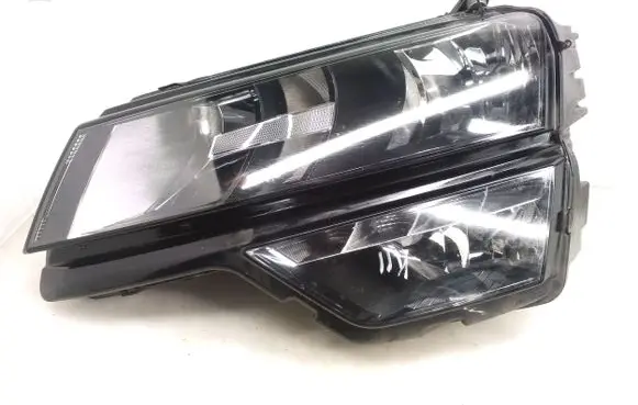 Skoda Karoq Headlight/headlamp 57C941015A