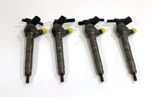 Volkswagen PASSAT B7 Fuel injectors set 03L130277J