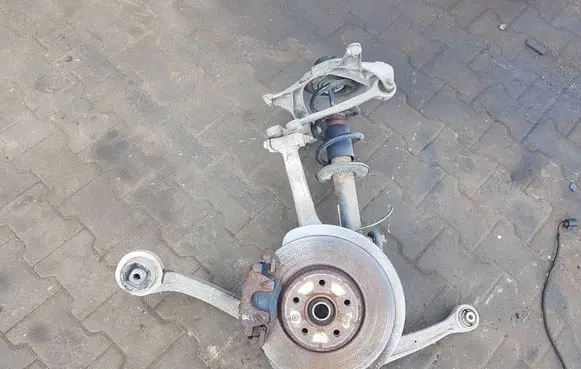 Audi A5 8T 8F Front wheel hub 4G0407242D 8K0031CA