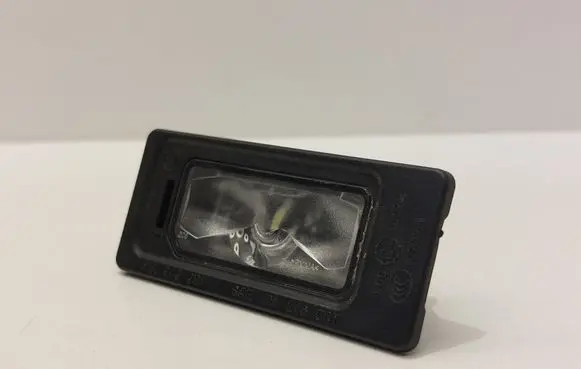 Volkswagen Tiguan Allspace Number plate light 5NA943021