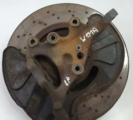 Mercedes-Benz SLK R171 Front wheel hub 20900