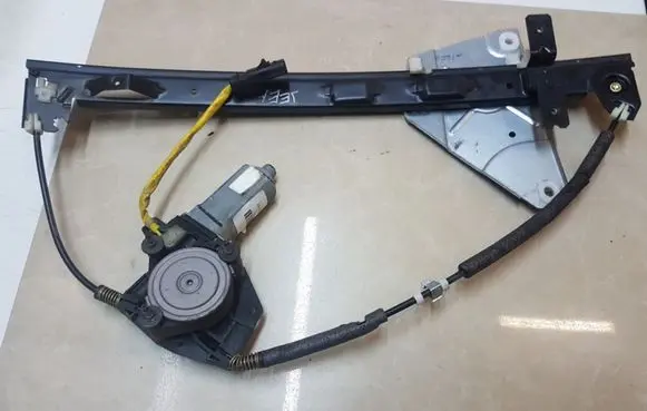 Jeep Grand Cherokee (WJ) Rear door window regulator motor