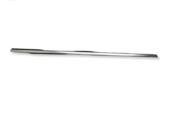 Volkswagen PASSAT CC Front door glass trim molding 3C8837476F