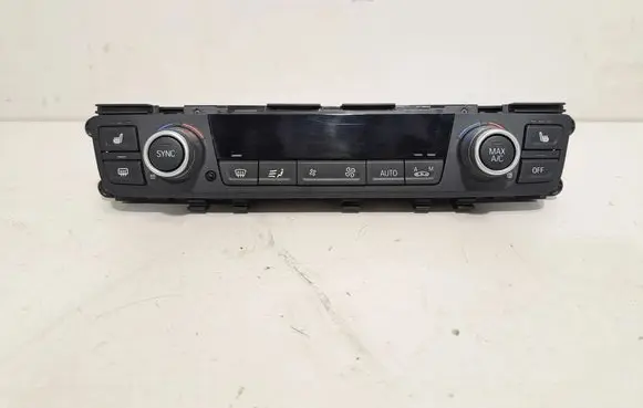 BMW i8 Interior fan control switch 7937771