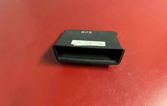 BMW X7 G07 Glove box central console 9399873