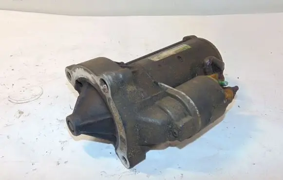 Peugeot 206 Starter motor 5802M3 D7R26