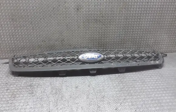 Ford Fiesta Front bumper upper radiator grill