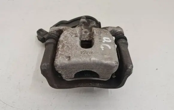 Renault Captur II Rear brake caliper