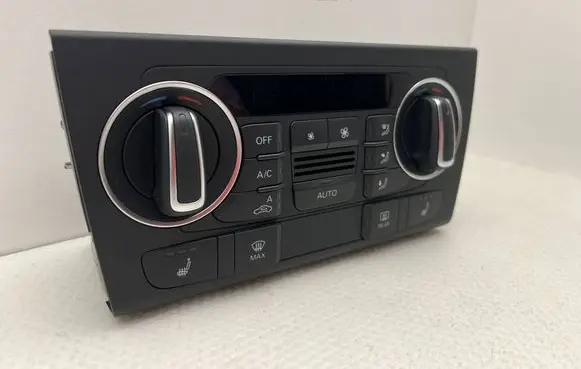 Audi Q3 8U Climate control unit 8U0820043G