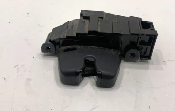 Citroen Berlingo Tailgate exterior lock 