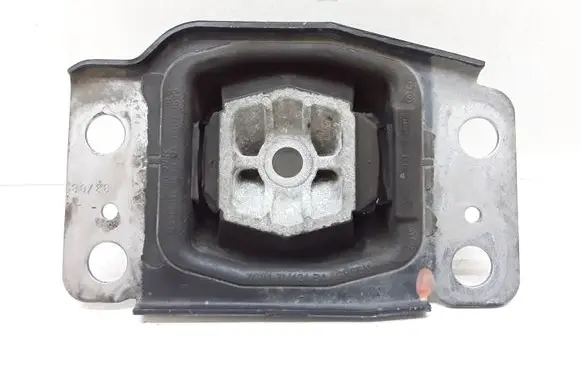 Volvo V70 Engine mount bracket 30680699 30680700 7G917M121BA