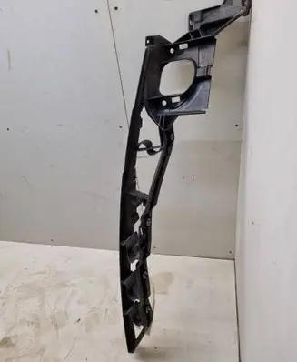 BMW X6 E71 Fender mounting bracket 7157990 10503410