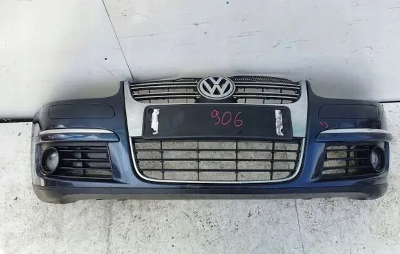 Volkswagen Jetta V Front bumper