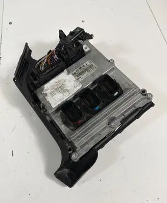 Audi A6 C7 Engine control unit/module 4G2907401B 4G2907401 031729B