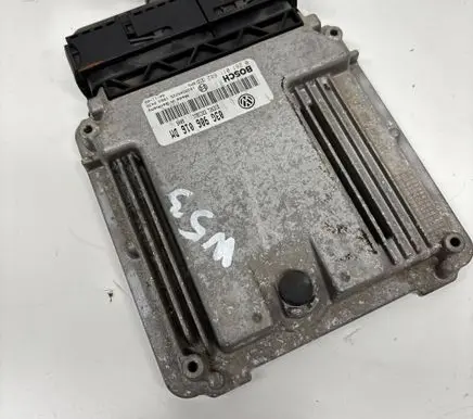 Volkswagen Caddy Engine control unit/module 03G906016DM 1039S06225 0281011882