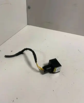 Audi A3 S3 8L ESP acceleration yaw rate sensor 1J0907651A 1851142017 10098001161