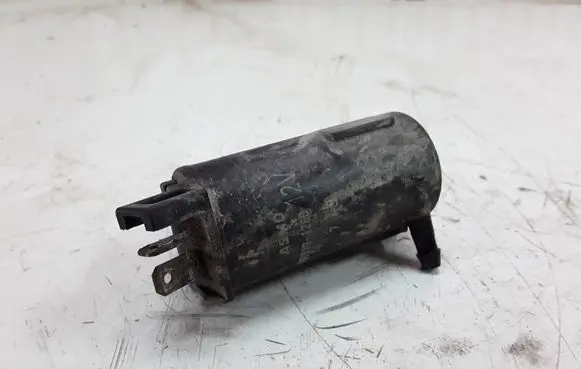 Ford Maverick Windscreen/windshield washer pump 8603101266