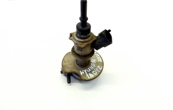 Hyundai i30 AdBlue injector 296302U000