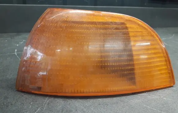 Fiat Punto (176) Front indicator light