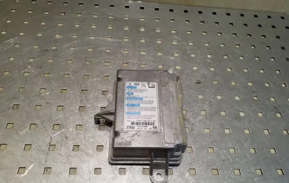 Honda CR-V Airbag control unit/module 77960SKNE011M1