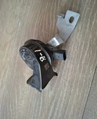 Audi A1 Horn signal 5Q0951221D