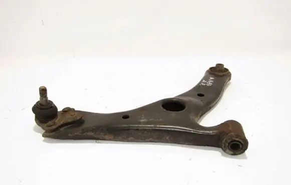 Toyota RAV 4 (XA20) Front lower control arm/wishbone