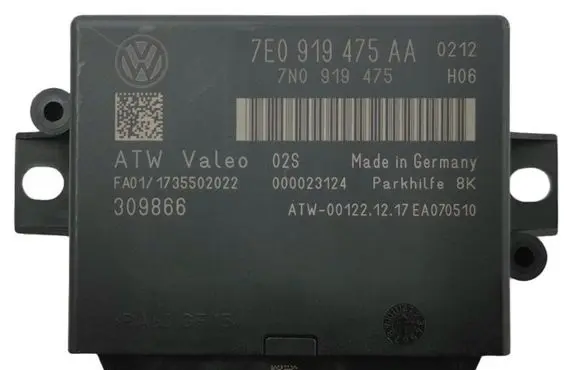 Volkswagen Multivan T6 Parking PDC control unit/module 7E0919475AA
