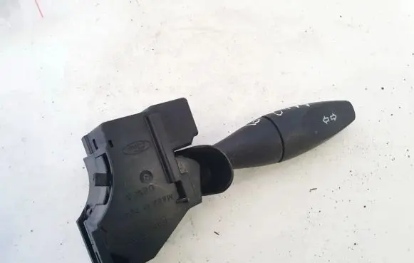 Ford Focus Indicator stalk 98ag13335ae