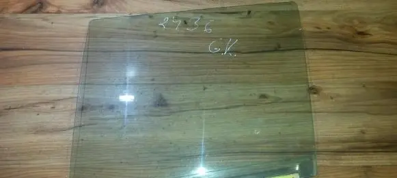 Nissan Murano Z50 Rear door window glass Nenustatyta