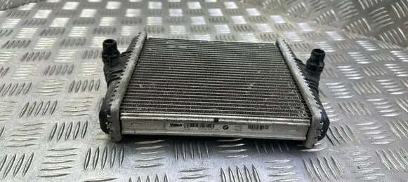BMW 2 F22 F23 Coolant radiator 8625447
