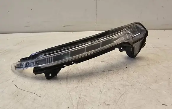 Audi A6 S6 C7 4G Mirror indicator light 4G5949101A 01042203