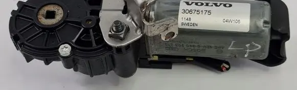 Volvo XC90 Seat adjustment motor 30675175