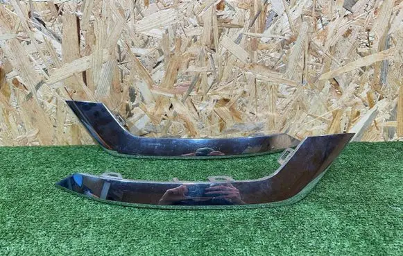 Renault Captur II Rear bumper trim bar molding 850C43520R