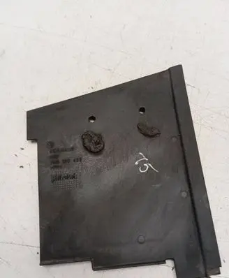Volkswagen Multivan T5 Battery tray heat shield 7H0915435