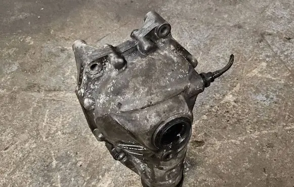BMW X5 E70 Front differential 7588251