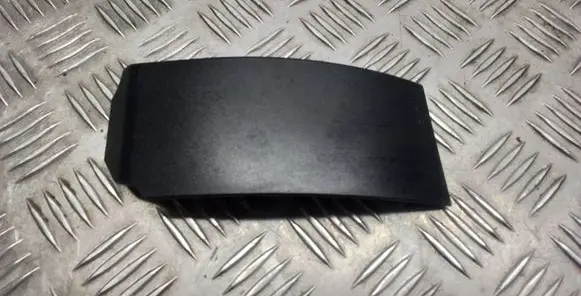 Toyota RAV 4 (XA50) Rear/tail light trim molding 8149842010