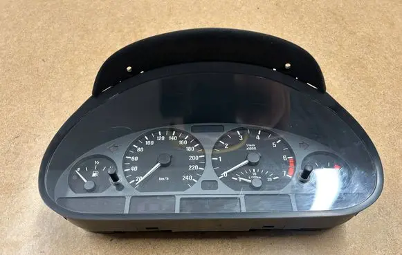 BMW 3 E46 Speedometer (instrument cluster) 62116910275 6910275 04200410161582