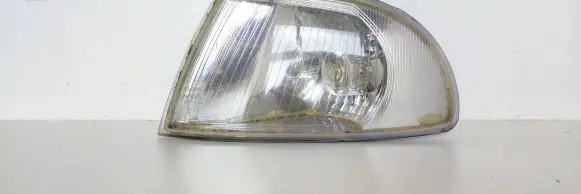 Audi A4 S4 B5 8D Front indicator light