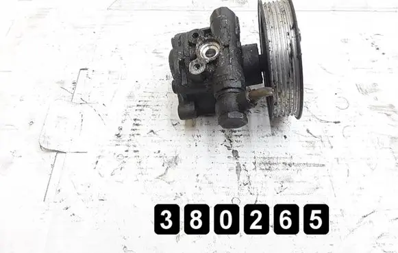 Volkswagen Sharan Power steering pump 1900tdi