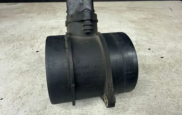 Mercedes-Benz C W204 Mass air flow meter A6460940048 0281002535