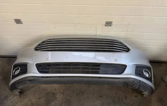 Ford S-MAX Front bumper 