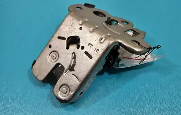 Audi A8 S8 D4 4H Tailgate/trunk/boot lock/catch/latch 4H0827505 IMPRK1423083