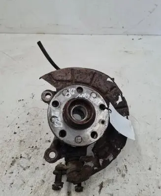 Volkswagen Touran I Front wheel hub