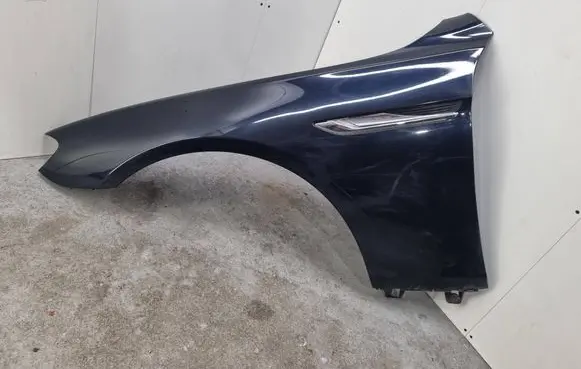 BMW 6 F12 F13 Fender 7212453 72124172130384 52456471