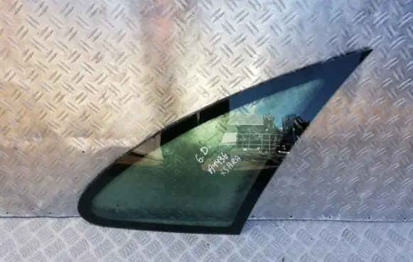 Citroen Xsara Picasso Rear side window