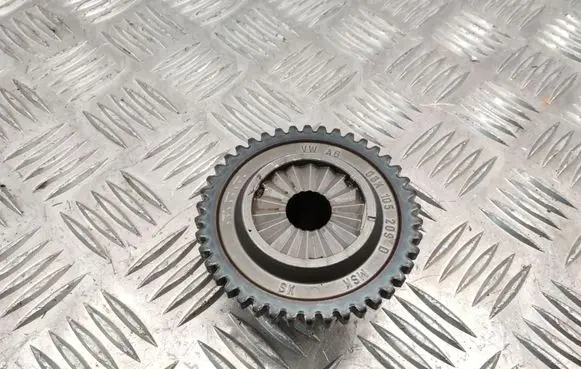 Volkswagen Polo VI Timing chain sprocket 06K105209