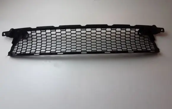 Lexus IS III XE30 Front bumper lower grill 5311353060