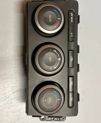 Mazda 6 Climate control unit GAM761190B 79212EA172 T1005815J
