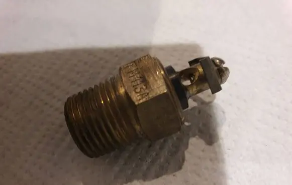 GAZ 24-10 Coolant temperature sensor TM113A